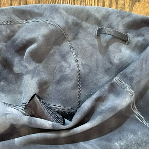 Lulu Wunder Train High-Rise Tight 25", Diamond Dye Pitch Grey Graphite Grey, 6 - Picture 6 of 7